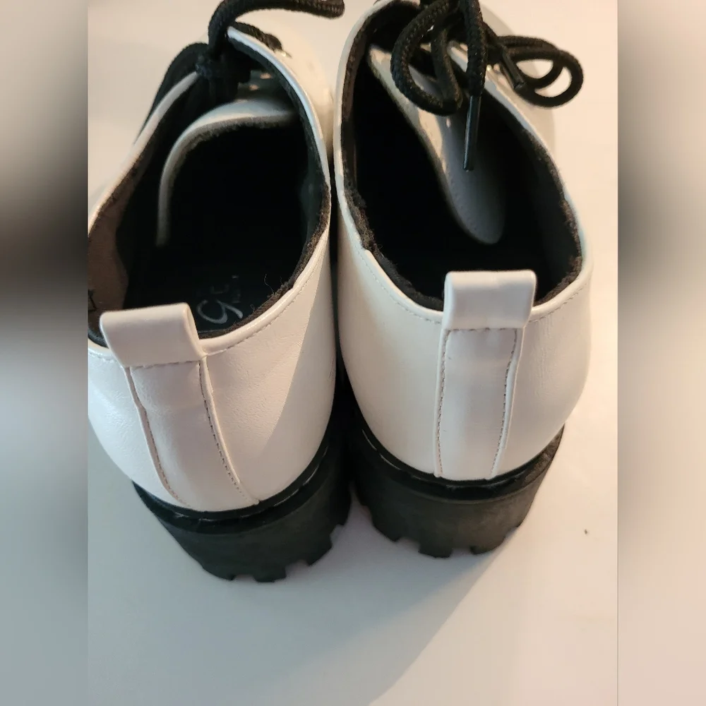 Rouge Helium Platform Boots Combat Shiny White Size 8 1 /2